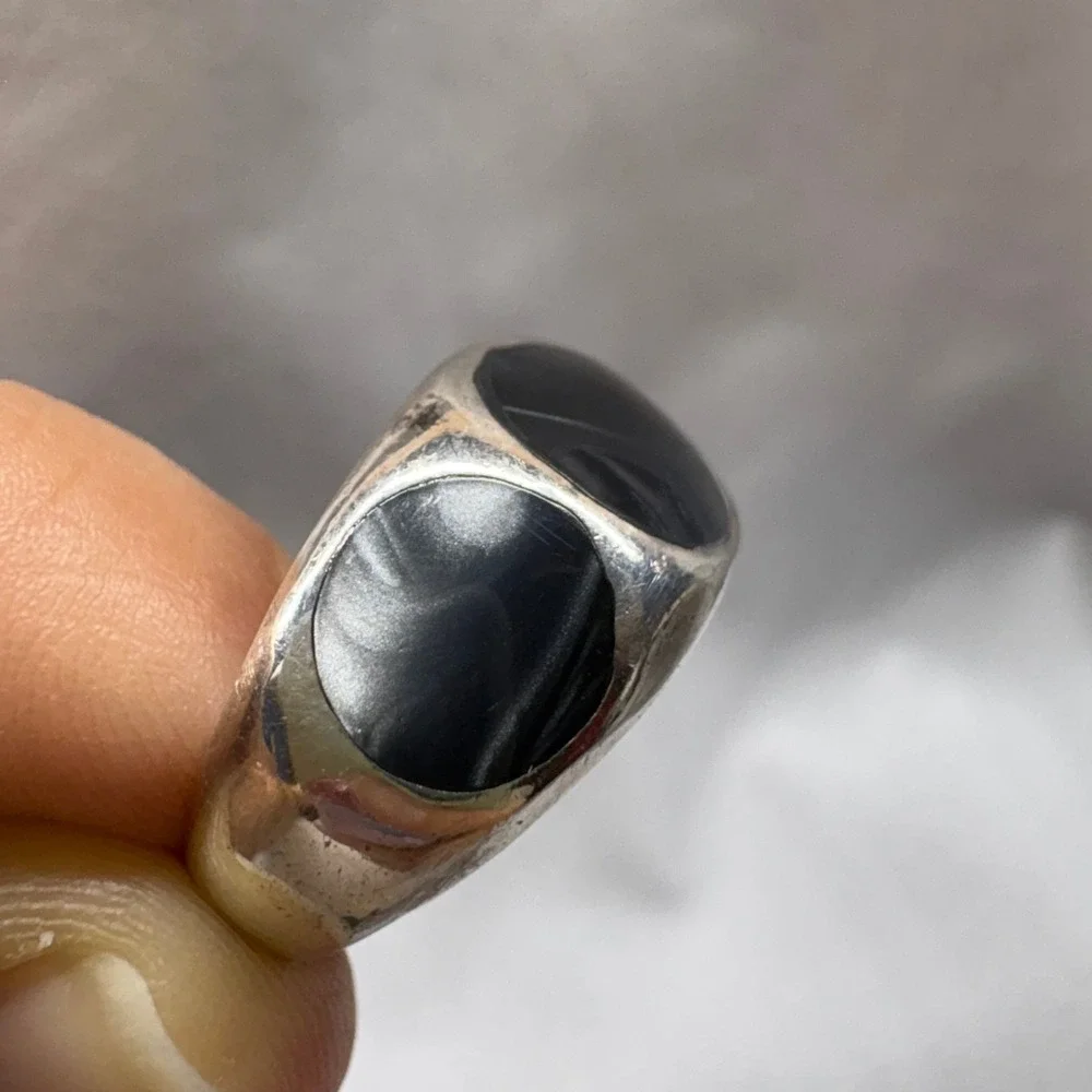 Black Banded Agate Ring Mens Size 8.5 Silver Good 925 Sterling Triple Stone Band